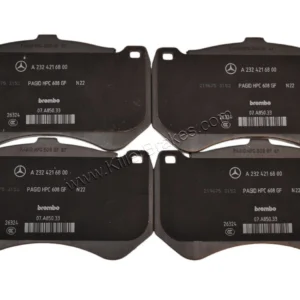 Front Ceramic Brake Pad Set Mercedes C E Classe 205 213 C 63 AMG Ceramic A0004208905 A0004205800